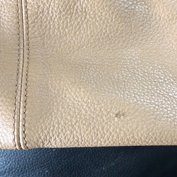 GAP Tan Leather Tote Bag - Picture 5 of 7